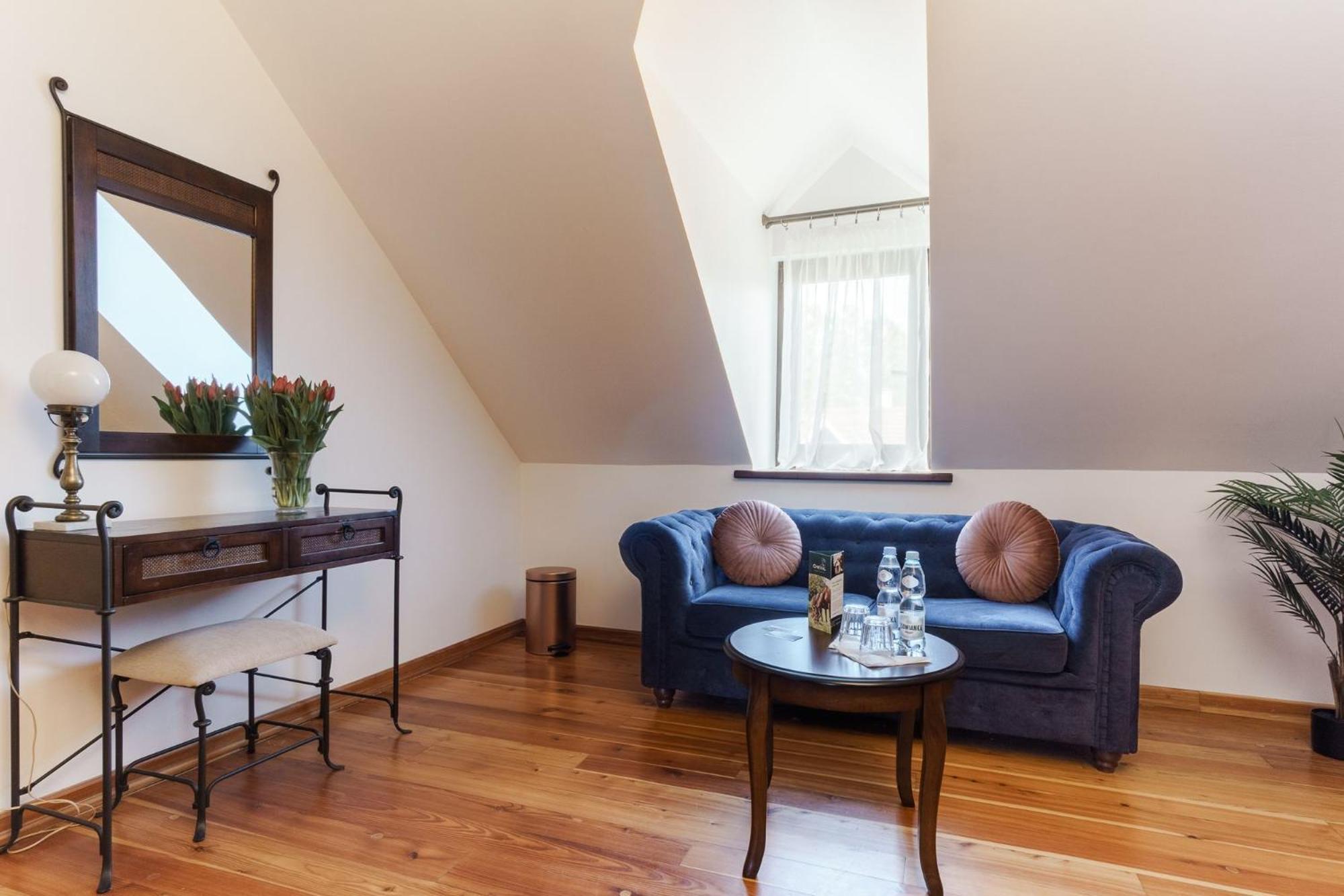 Apartamenty W Dworku Cheval Krakkó Kültér fotó